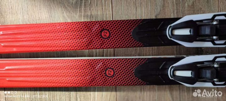 Беговые лыжи