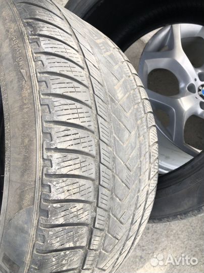 Pirelli Scorpion Ice&Snow 275/40 R20 и 315/35 R20