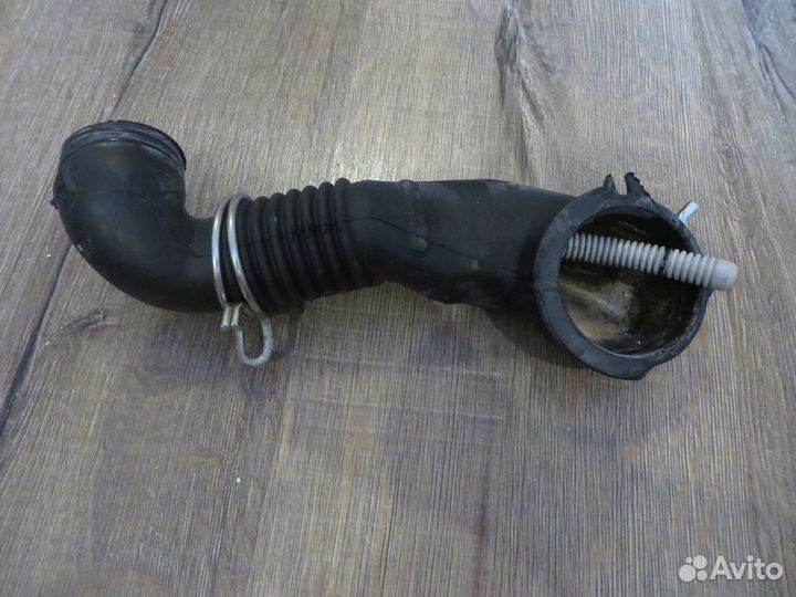 Заливной патрубок Siemens IQ300