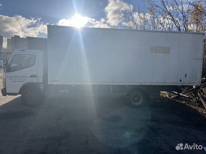 Mitsubishi Fuso Canter промтоварный, 2012