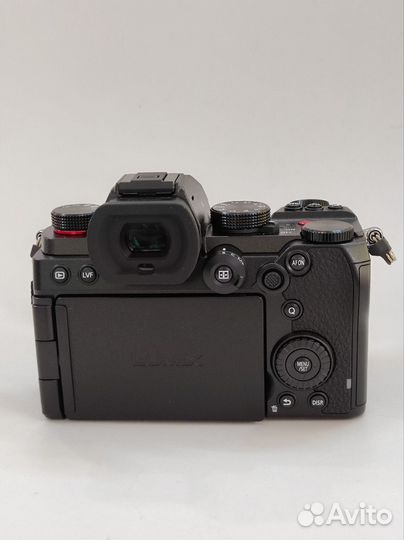Panasonic Lumix S5 +Panasonic L 50mm f/1.8 (Новые)