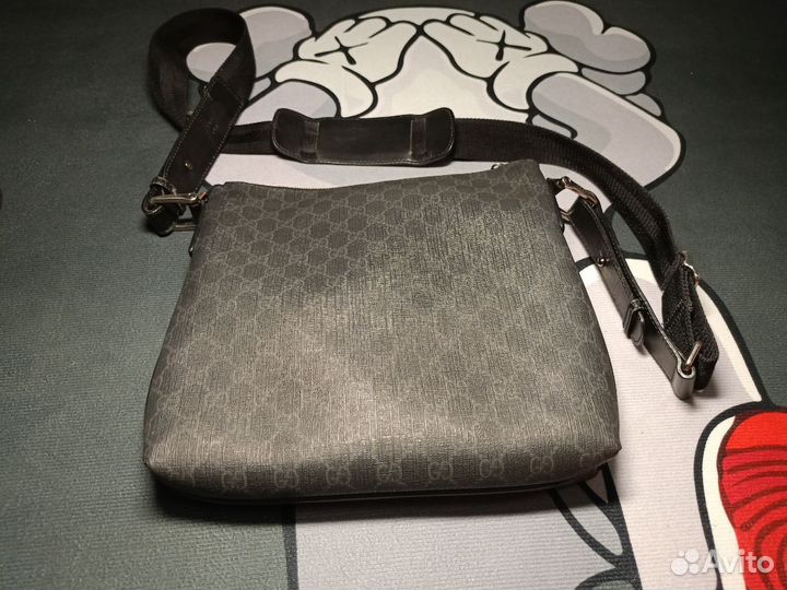 Сумка Gucci GG Monogram Messenger