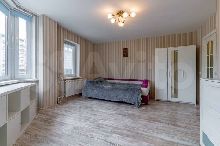 1-к. квартира, 42 м², 2/9 эт.