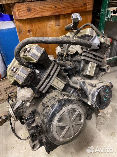 Двигатель Yamaha V-Max 1200 в разборе