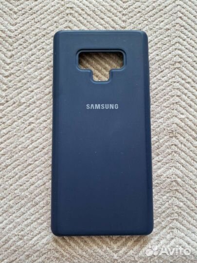 Цехлы на Samsung Galaxy Note 9