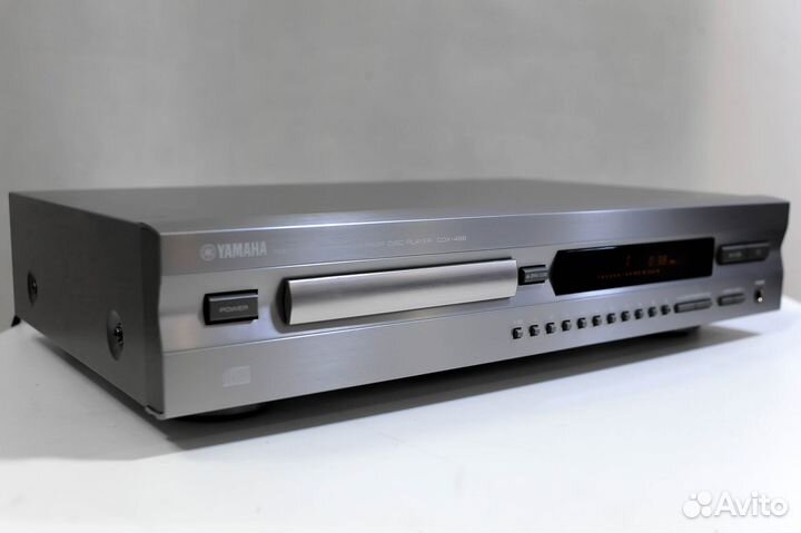 Проигрыватель CD Yamaha CDX-496, 2000г