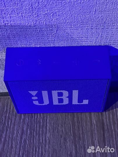 Колонка jbl