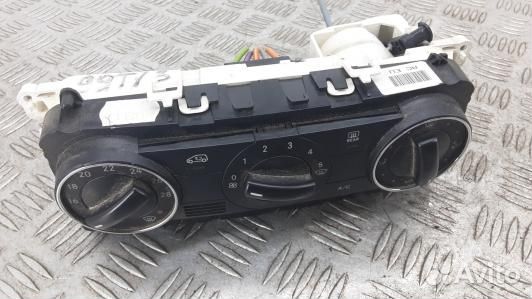 Блок управления печки и климат-контроля mercedes b