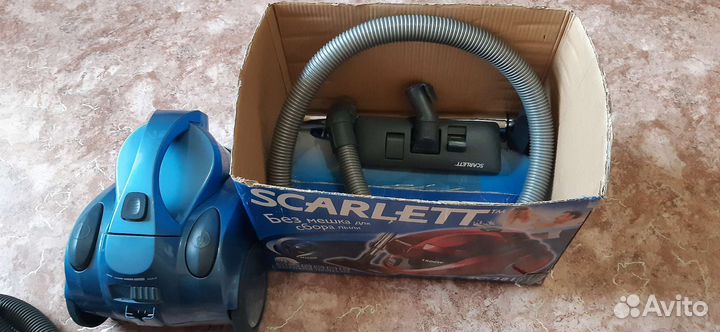 Пылесос Scarlett SC-281