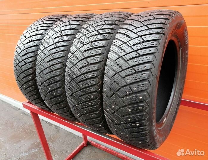 Goodyear Ultragrip Ice Arctic 195/65 R15 111Y