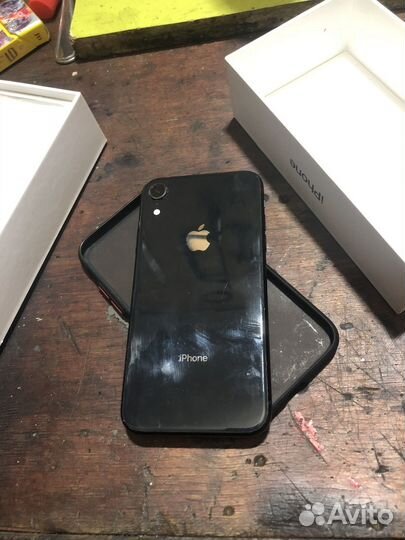 iPhone Xr, 128 ГБ
