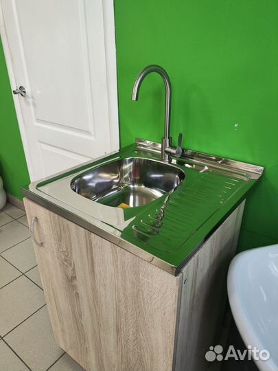 Тумба с раковиной на 60