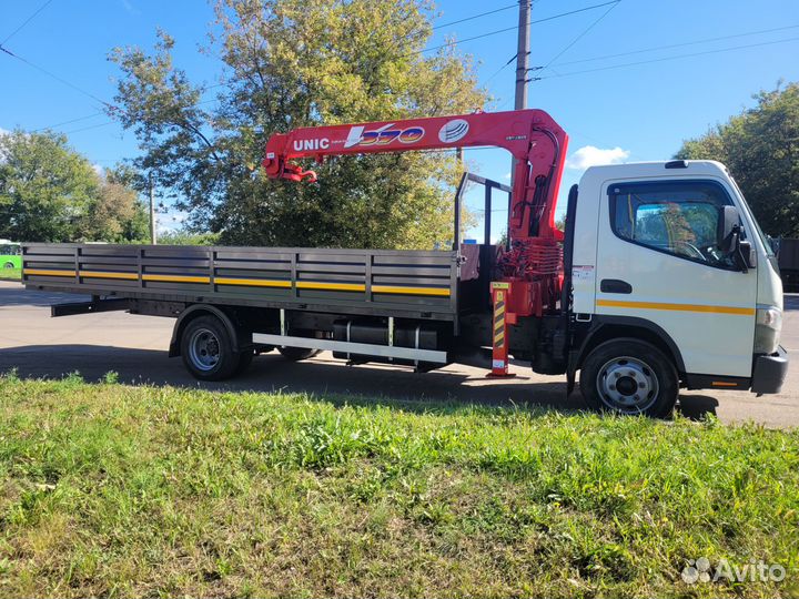 Mitsubishi Fuso Canter с КМУ, 2012