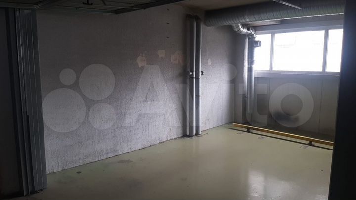 Машиноместо, 20 м²