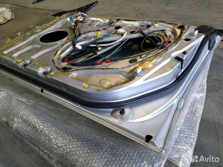 Кузовные детали Toyota Mark 2 100