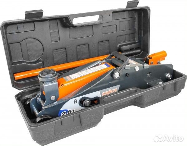 Домкрат подкатной 2.5 т. Ombra с фиксатором в кейс