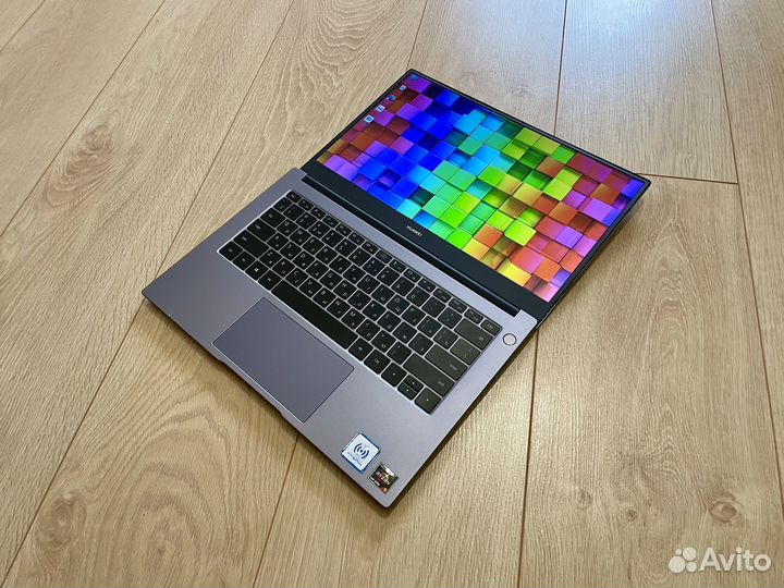 Стальной Huawei Ryzen 5 - 6 ядерный