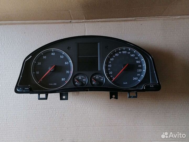 Щиток приборов фольцваген джетта 5 гольф 5