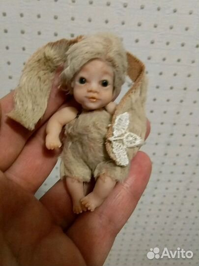 Коллекционная кукла- миниатюра