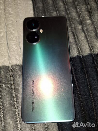 Телефон Текно камон 19 про