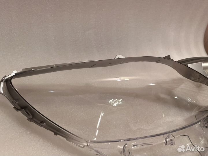 Новые стекла для фар Lexus GS S190 2005-2012