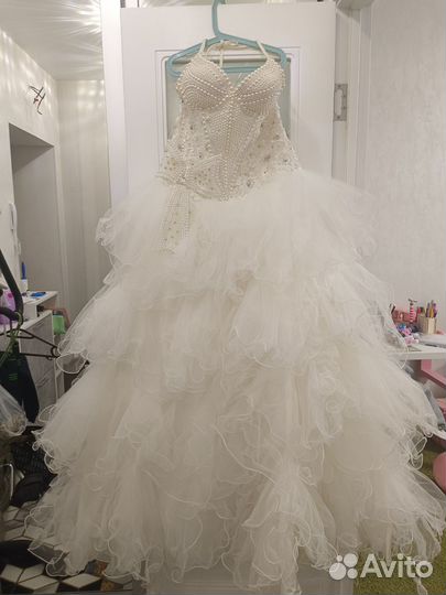 Свадебное платье 44 46 бу