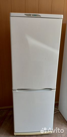 Холодильник Stinol