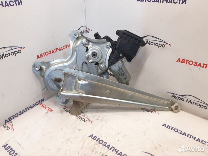 Стеклоподъемник задний левый Toyota Camry ACV40