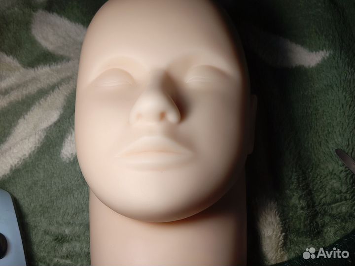 Манекен для наращивания ресниц