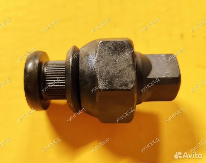 Шпилька Колеса Задняя Левая Хино 300