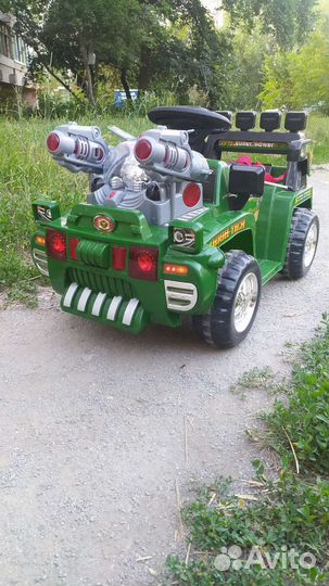 Детский внедорожник электромобиль квадроцикл