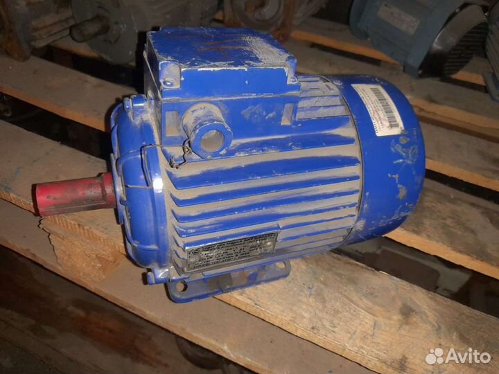 Электродвигатель ад80А6 0,75кВт, 915об