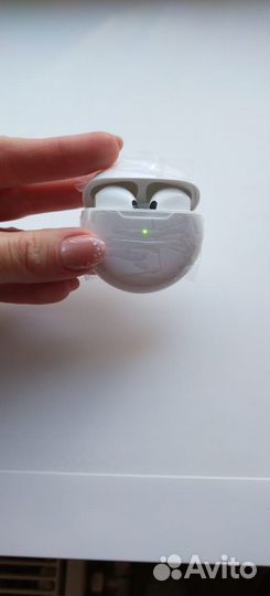 Беспроводные наушники