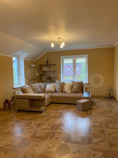 Дом 300 м² на участке 25 сот.