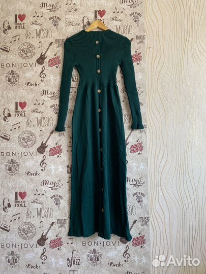 Платье женское теплое вязаное длинное