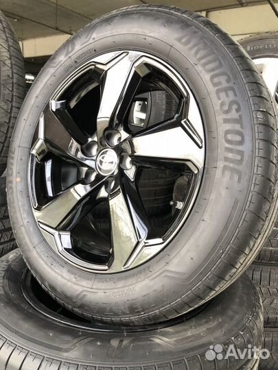 Оригинальные колеса Toyota RAV4 R18