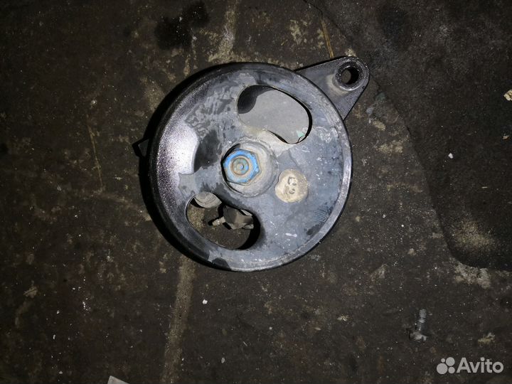 Насос гур Kia spectra