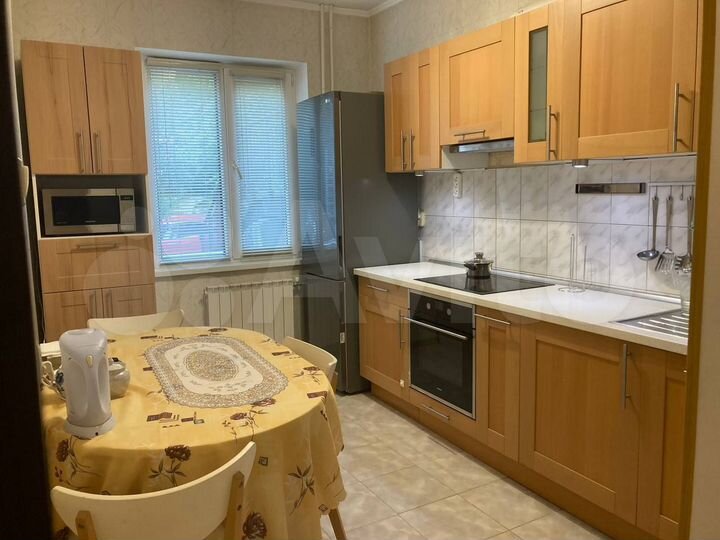 2-к. квартира, 46 м², 1/7 эт.