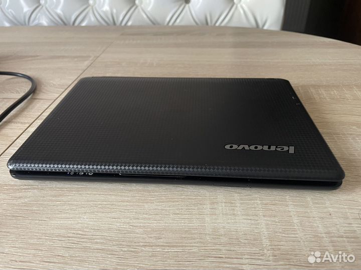 Ноутбук Lenovo