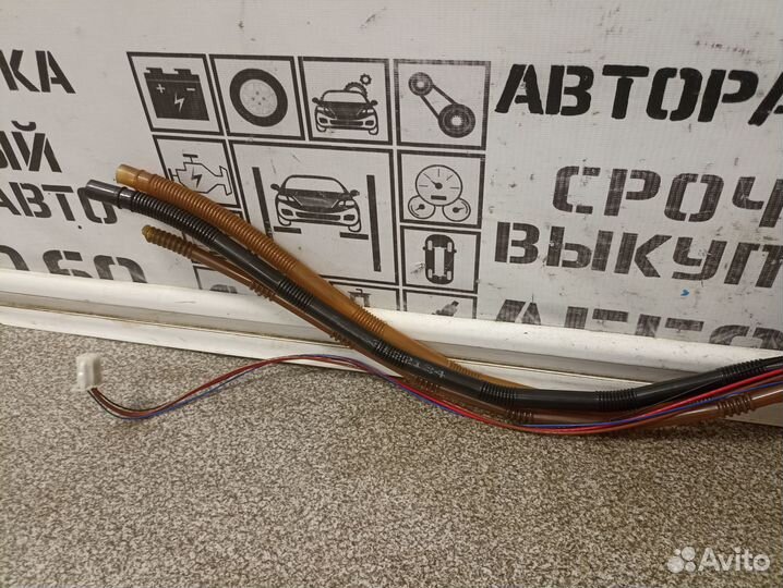 Насос топливный электрический Mercedes Benz W211