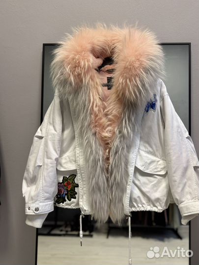 Парка зимняя с натуральным мехом женская 44