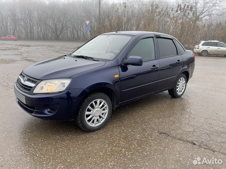 LADA Granta 1.6 МТ, 2013, 136 000 км