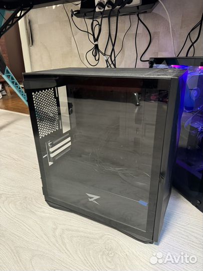 Игровой корпус Aorus