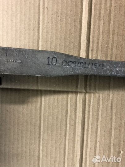 Опора двигателя задняя VW Tiguan 5N