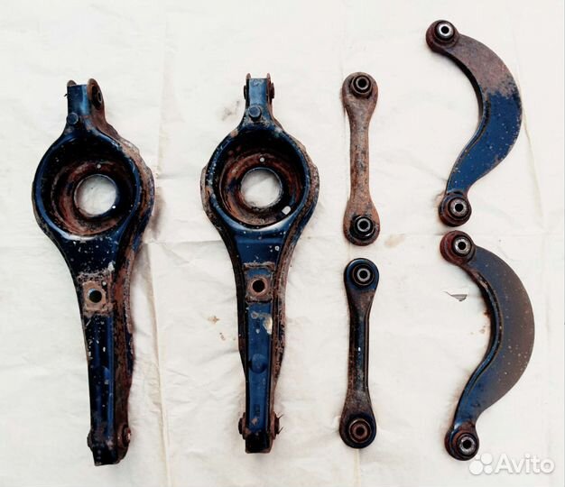 Комплект рычагов задней подвески Volvo s40