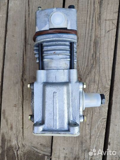 Компрессор на паз