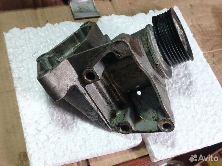 Натяжитель Ford Focus 1 хэтчбек 5 дв 1.6 fydb 2002