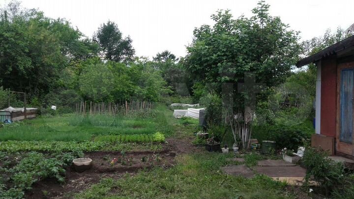 Дача 25 м² на участке 8 сот.