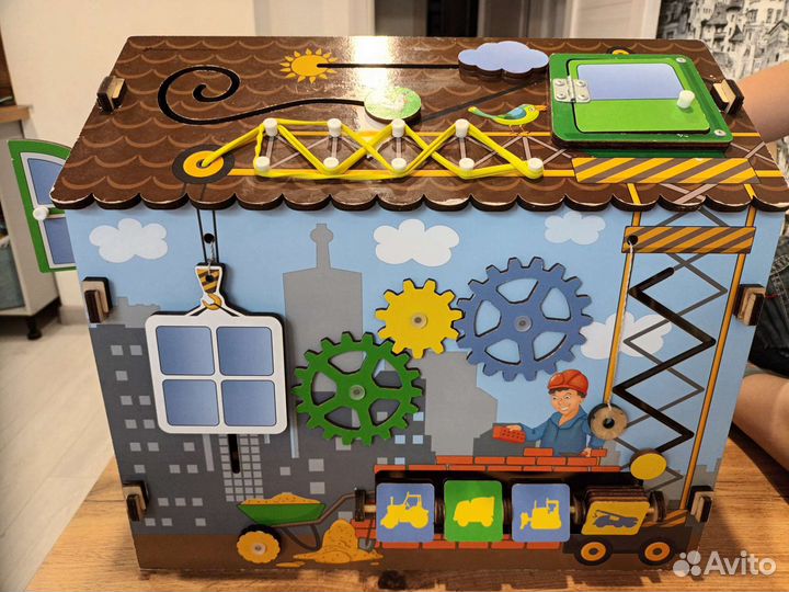 Развивающиеся игрушки. В доставке