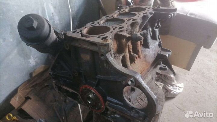 Блок с коленвалом опель корса Д
